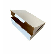 Load image into Gallery viewer, Mailing Box Cardboard Carton | 310x220x105mm [100 Pack] - Battery Mate